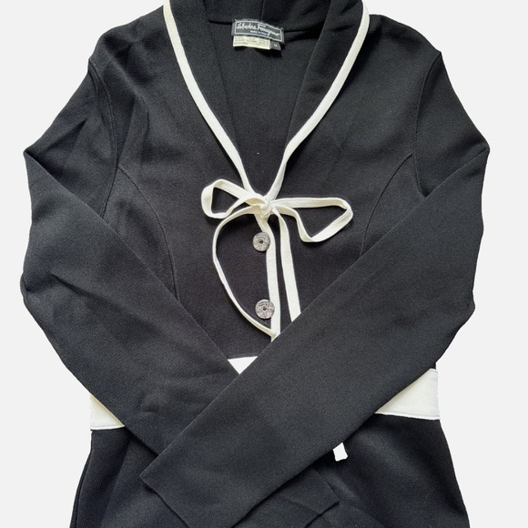 Salvatore Ferragamo Black Elegant Women blazer M size (Excellent) - Picture 7 of 7